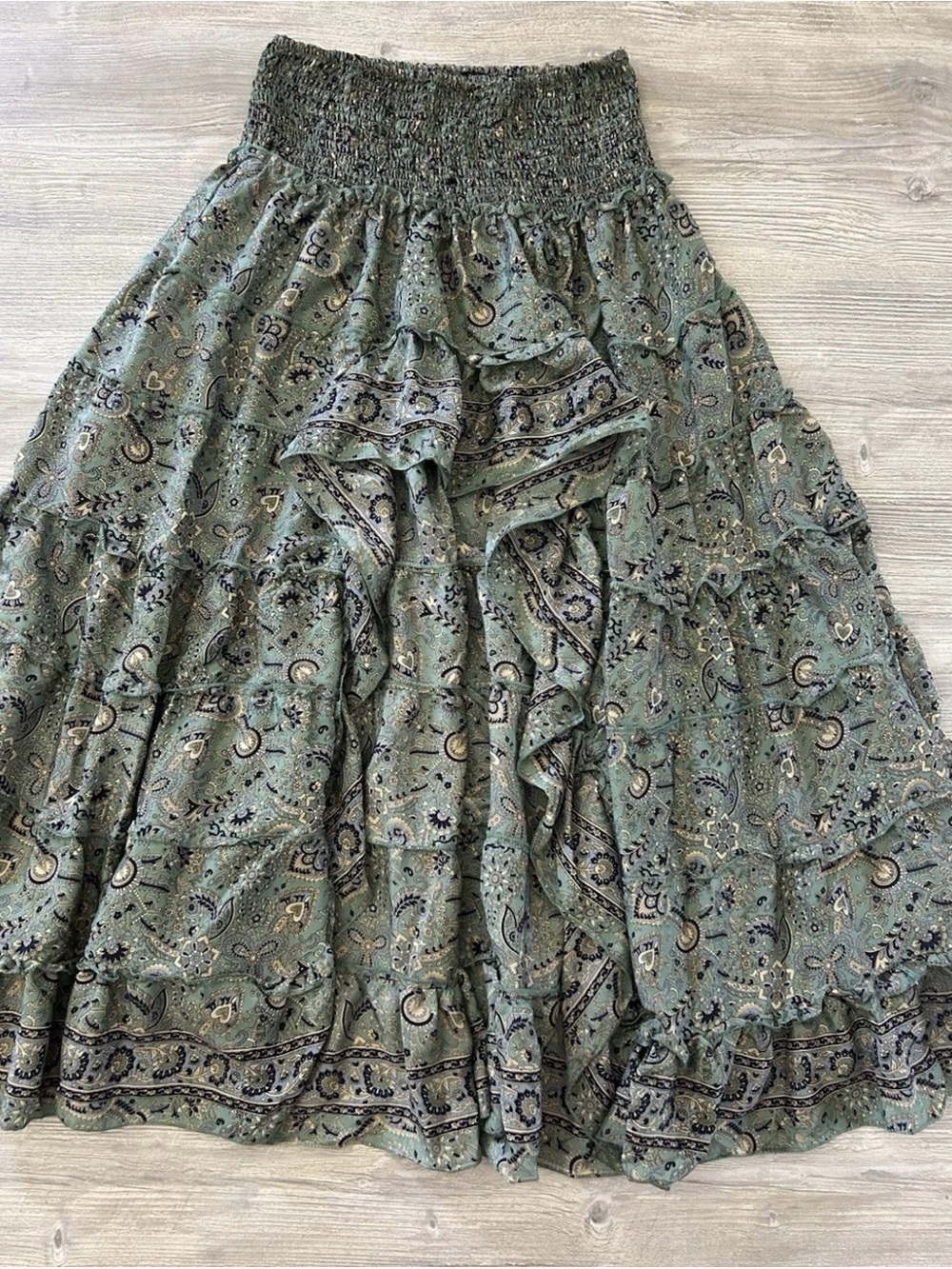 Zury Silk Blend Tiered Ruffle High-Low Maxi Skirt Green Paisley Boho Free Size